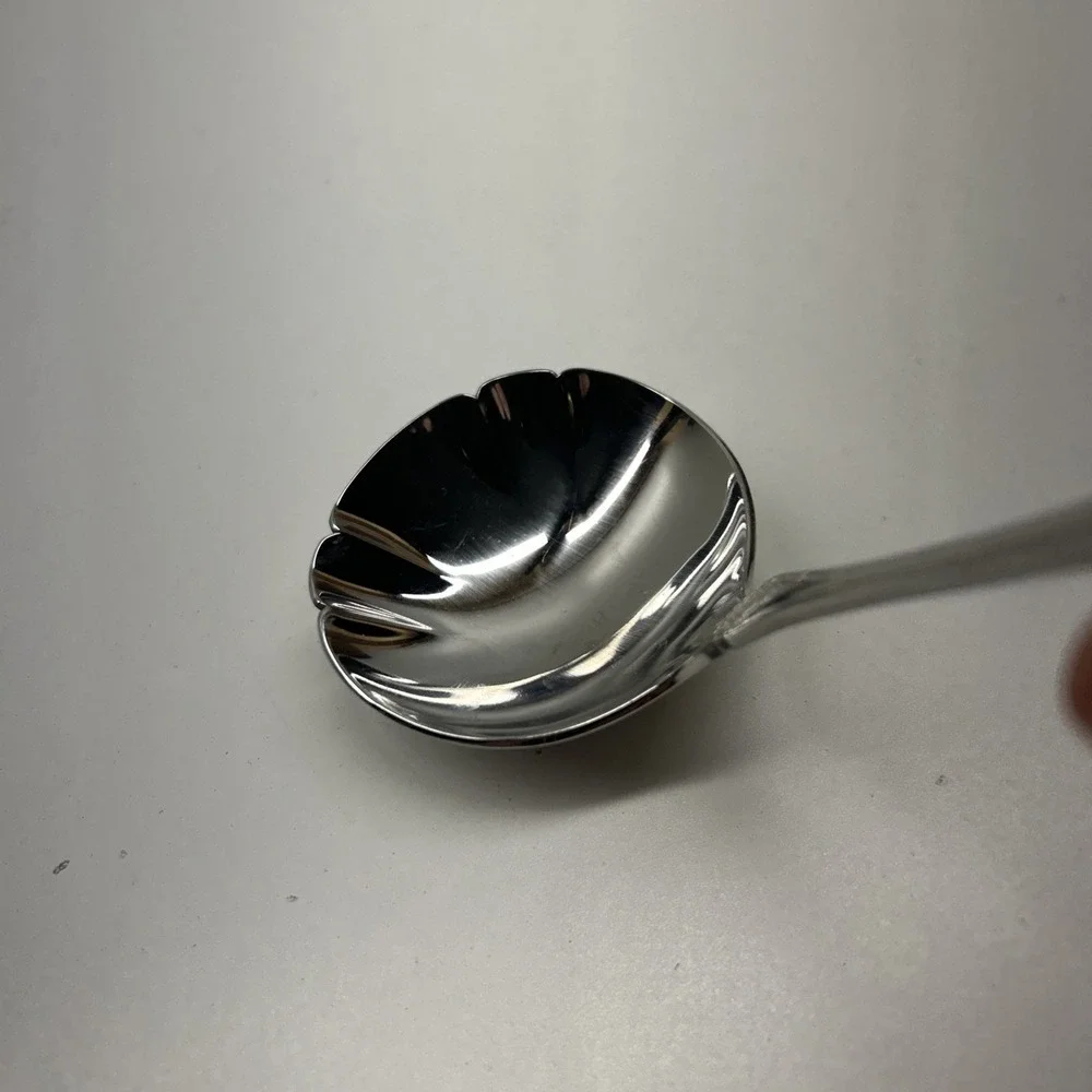 Oneida RAPHAEL Distinction Deluxe HH Stainless Sugar Shell Spoon Flatware‎
